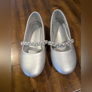 Girls silver flats size 2